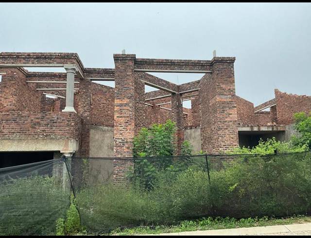 7 BEDROOM HOUSE FOR SALE IN CELTIC LODGE ECO ESTATE